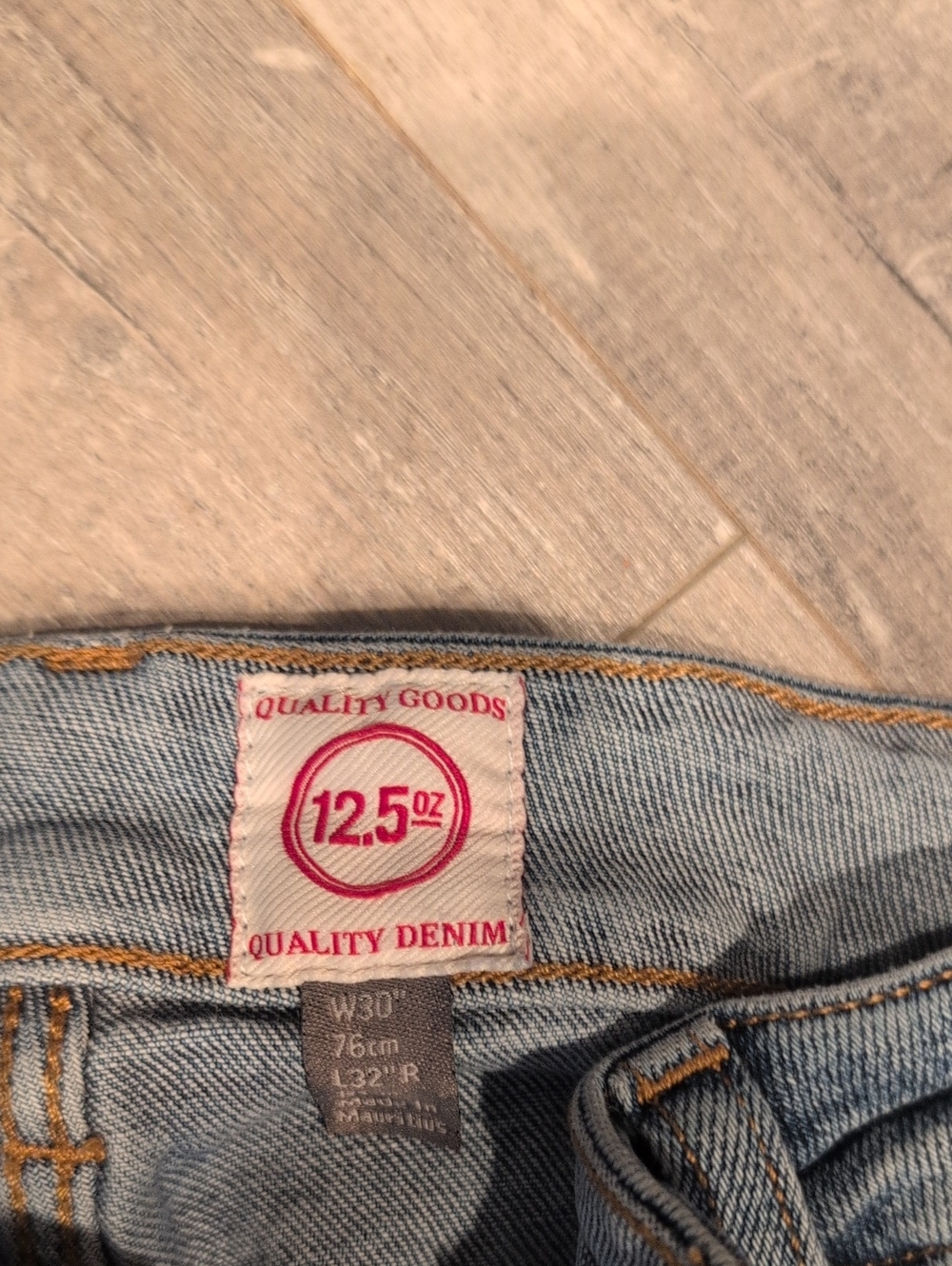 Men's Dark Blue Washed Jeans - Picture 2 of 2